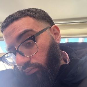 Meet your Posher, Anthony